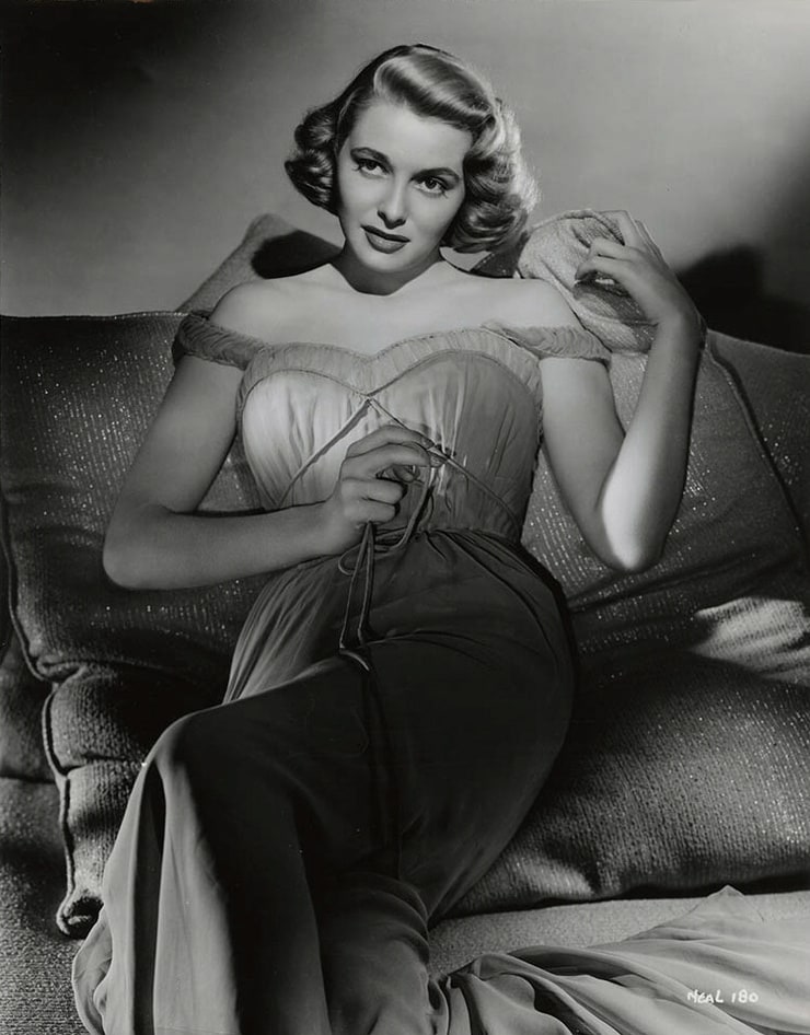 Picture of Patricia Neal