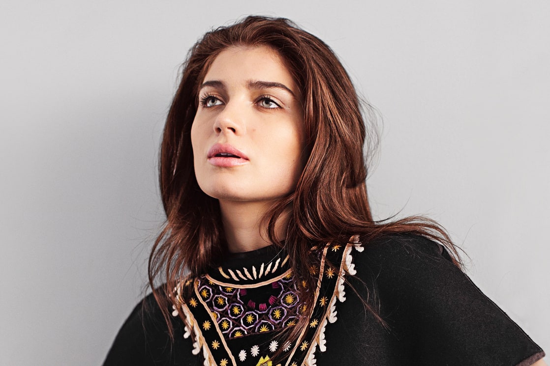 Eve Hewson the luminaries