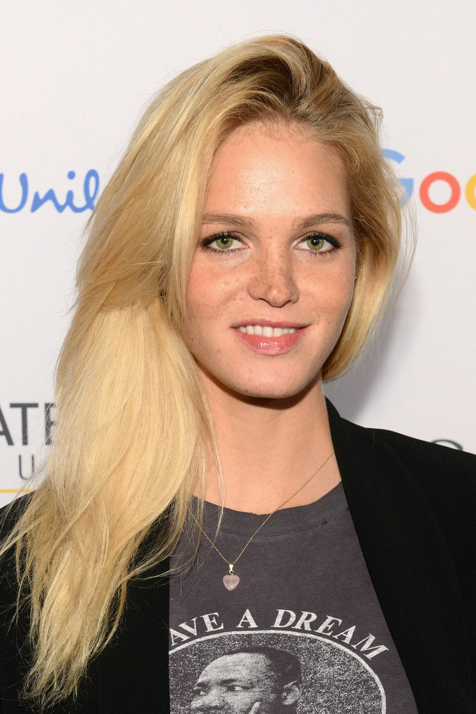 Picture of Erin Heatherton