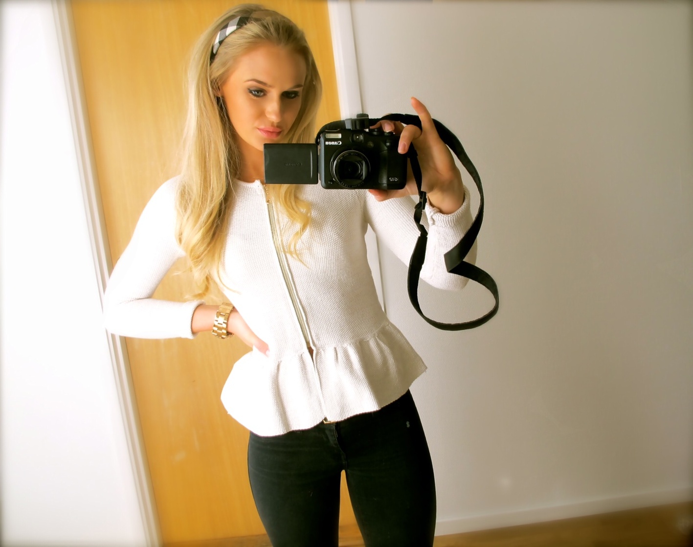 ANNA NYSTRÖM ANNA NYSTRÖM