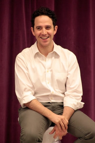 Next photo of Santino Fontana