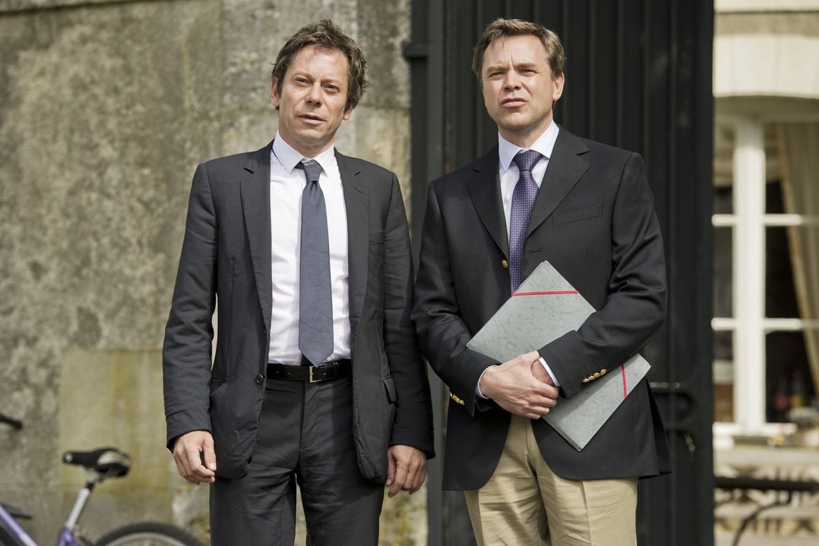 Belles familles                                  (2015)