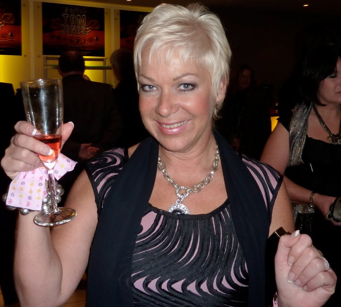 Denise Welch