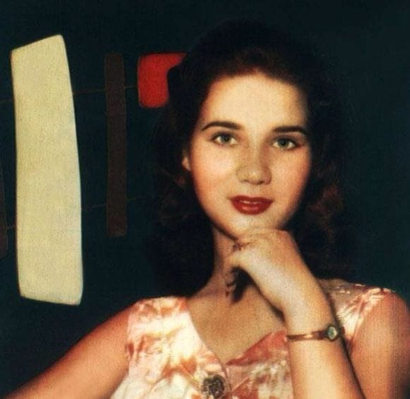 Picture of Zubaida Tharwat