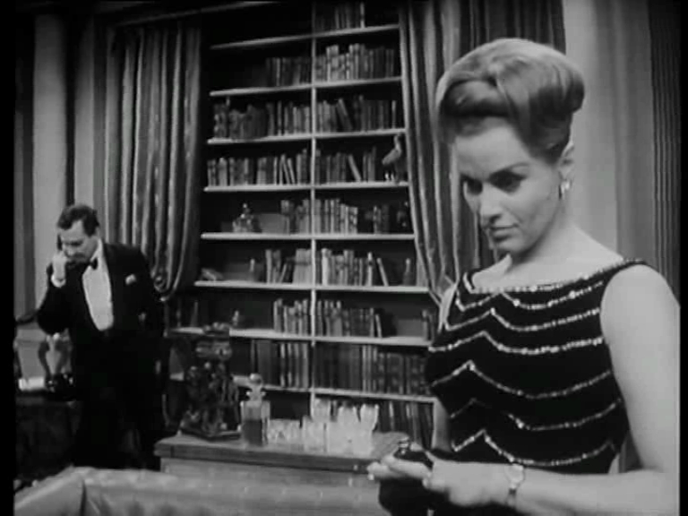 Honor Blackman
