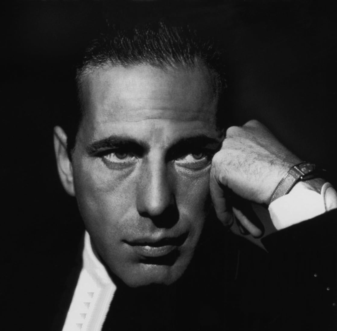 Humphrey Bogart eye color