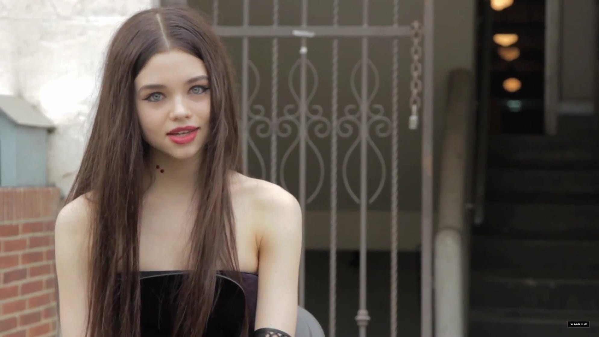 India Eisley India Eisley