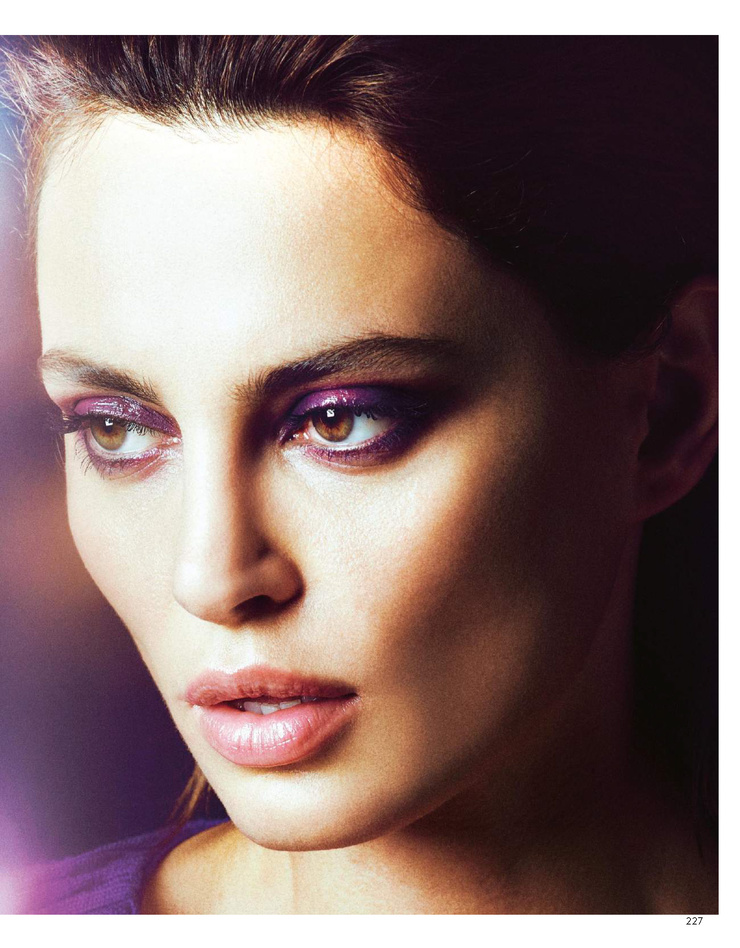 Picture of Catrinel Menghia