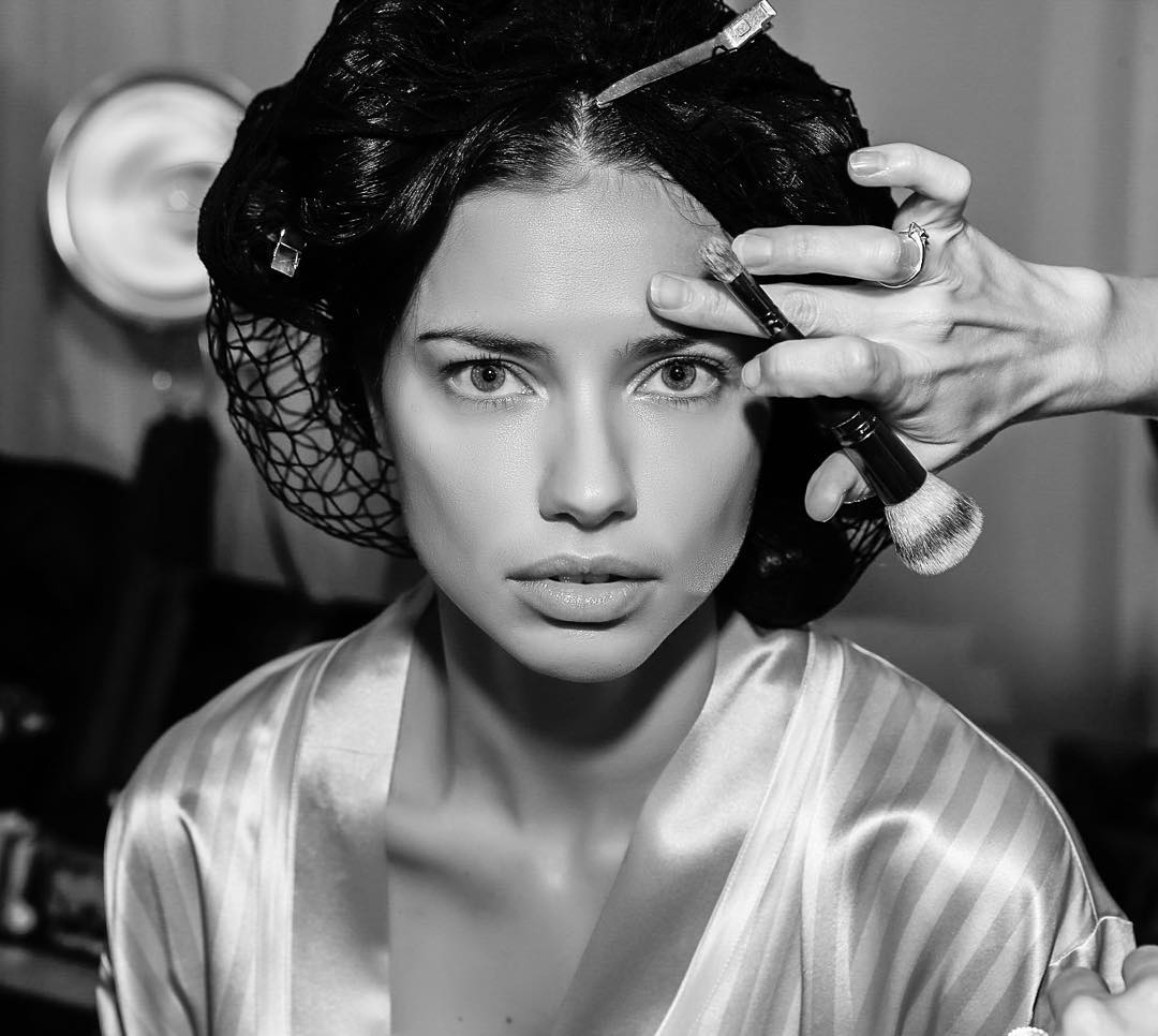 Picture of Adriana Lima