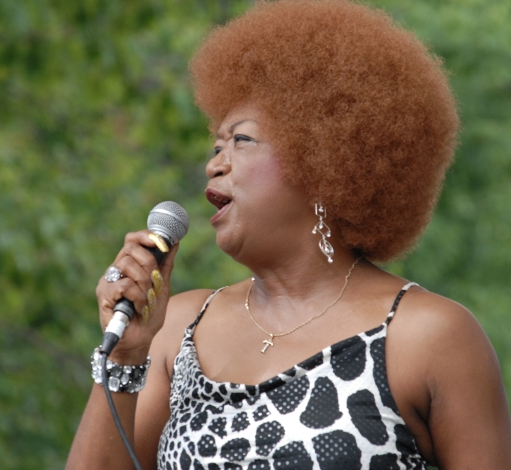 Trudy Lynn