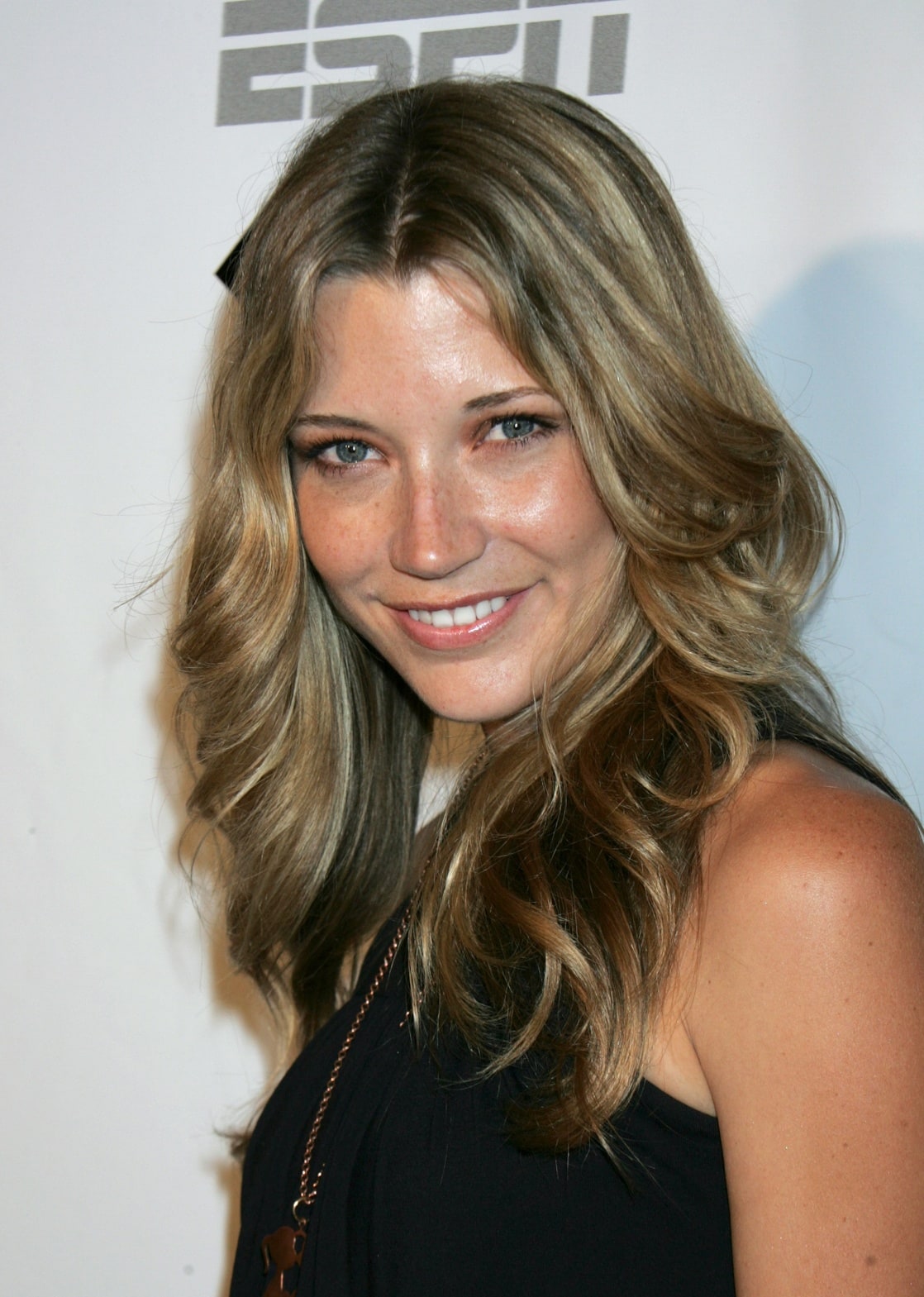 Next photo of Sarah Roemer