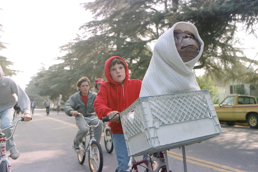 E.T. the Extra-Terrestrial E.T. the Extra-Terrestrial