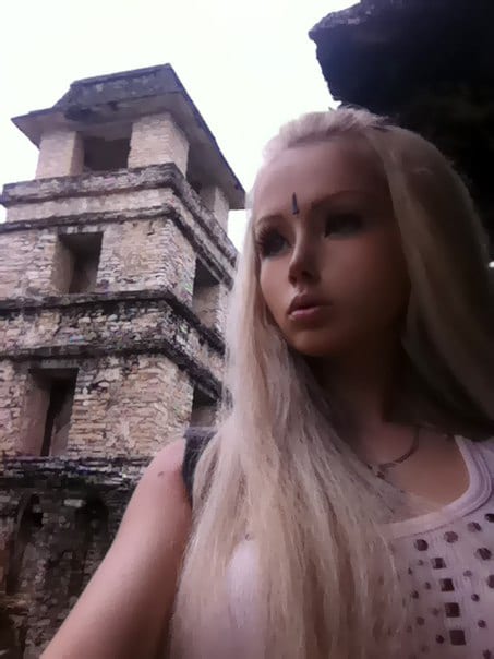 Valeria Lukyanova image