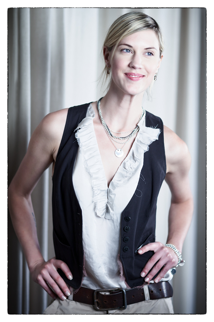 Picture of Lauren Lee Smith