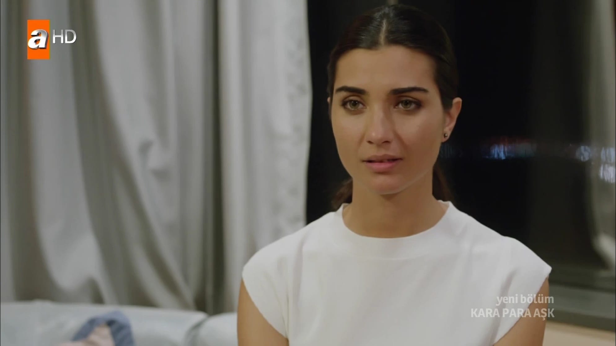 Tuba Büyüküstün