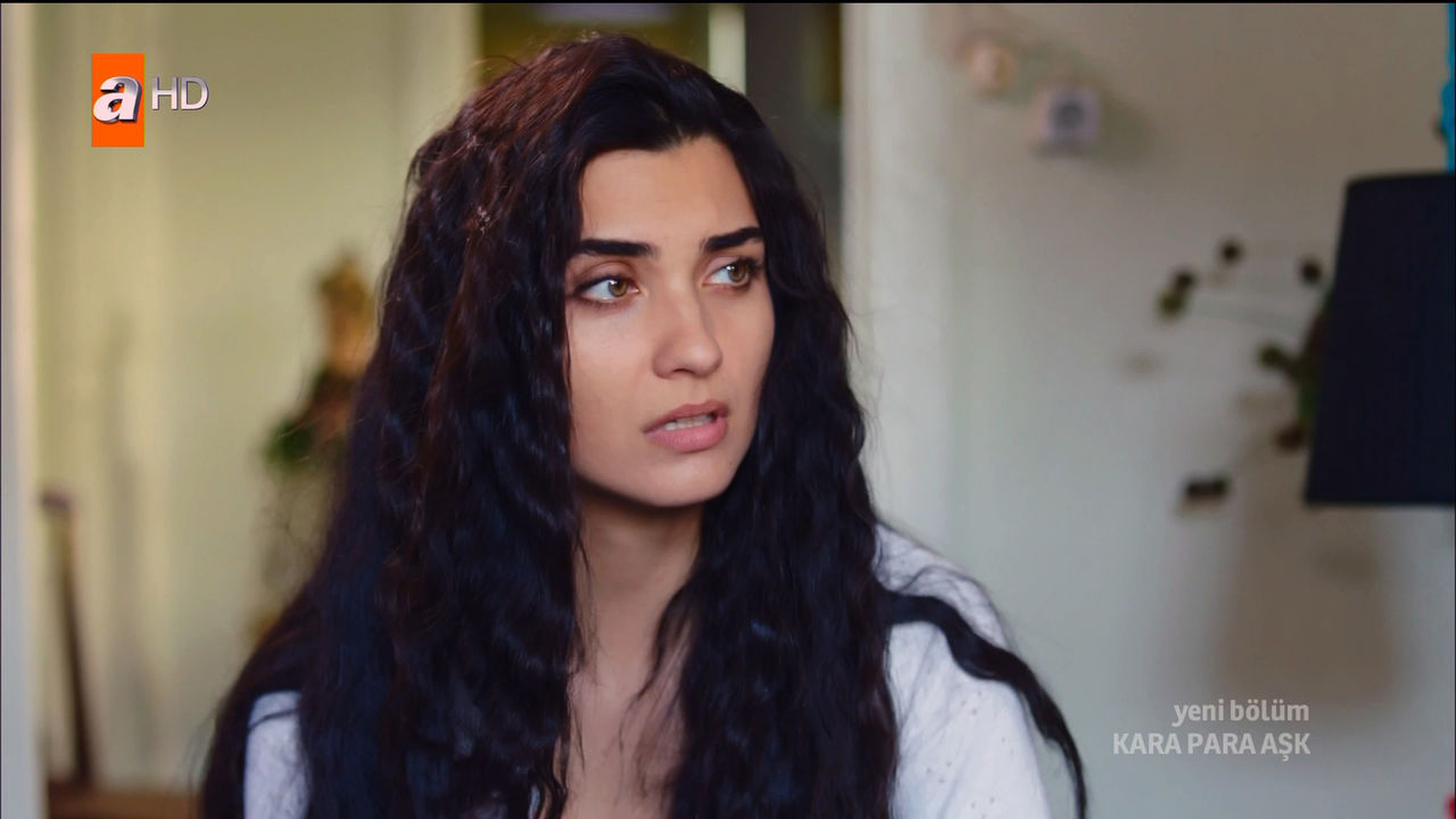Tuba Büyüküstün Tuba Büyüküstün