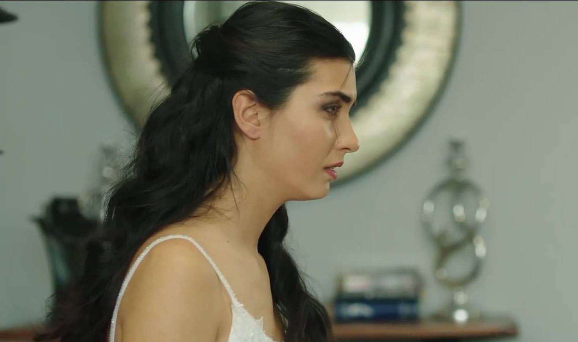 Tuba Büyüküstün