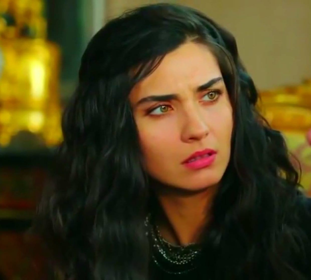 Tuba Büyüküstün