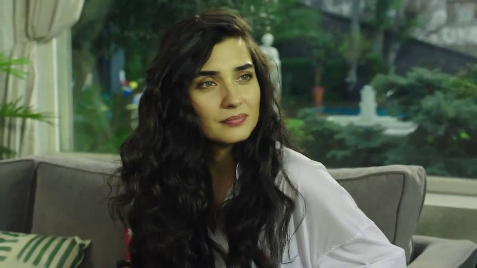 Tuba Büyüküstün