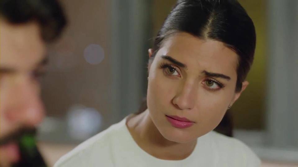 Tuba Büyüküstün Tuba Büyüküstün