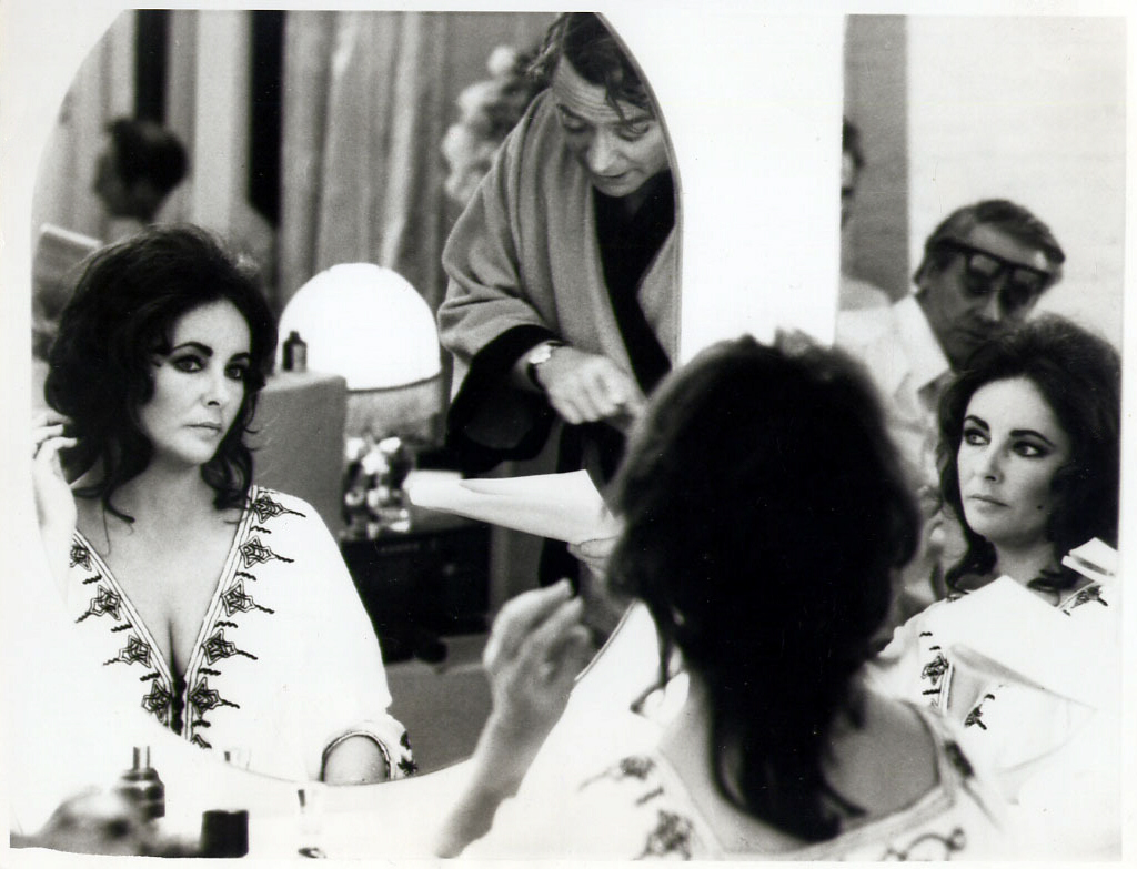 Elizabeth Taylor Elizabeth Taylor