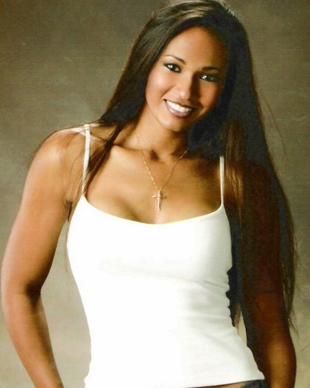 Picture of Pilar Sanders