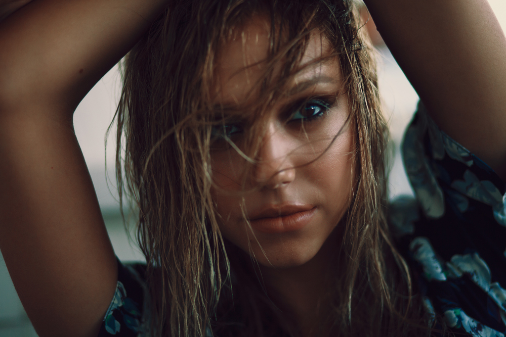 Alexis Ren Alexis Ren