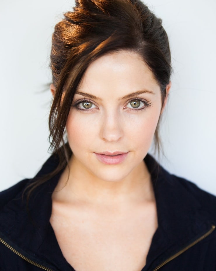 Picture of Jen Lilley