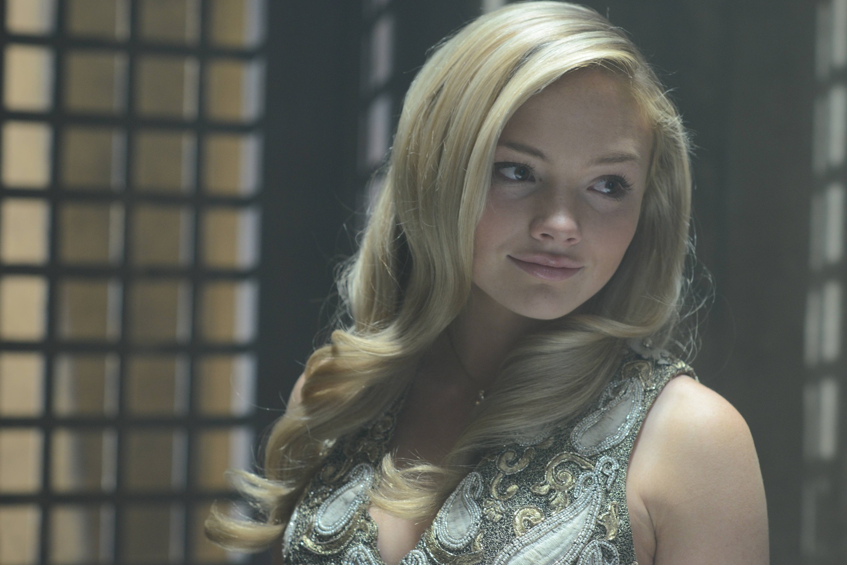 Natalie Alyn Lind Natalie Alyn Lind