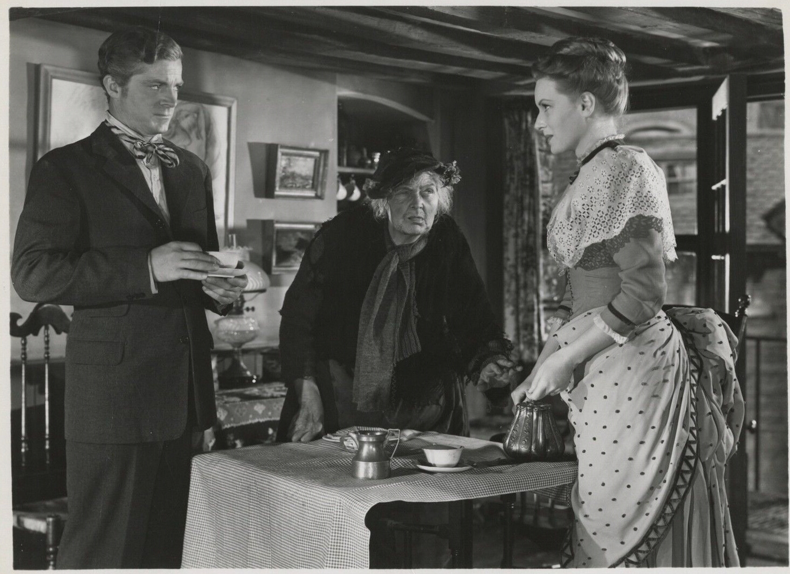 Sybil Thorndike Sybil Thorndike