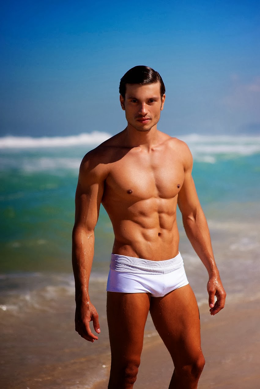 Maikel Castro