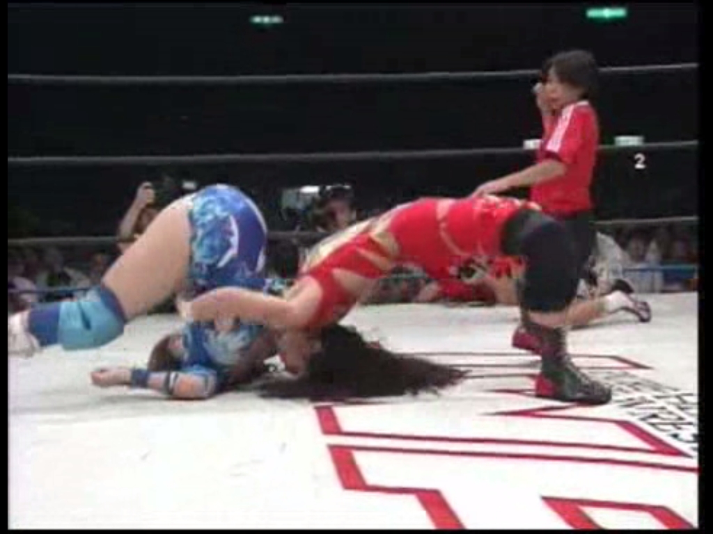 Aja Kong, Takako Inoue, Kyoko Inoue, & Sakie Hasegawa vs. Dynamite Kansai, Mayumi Ozaki, Hikari Fukuoka, & Cuty Suzuki (7/31/93)