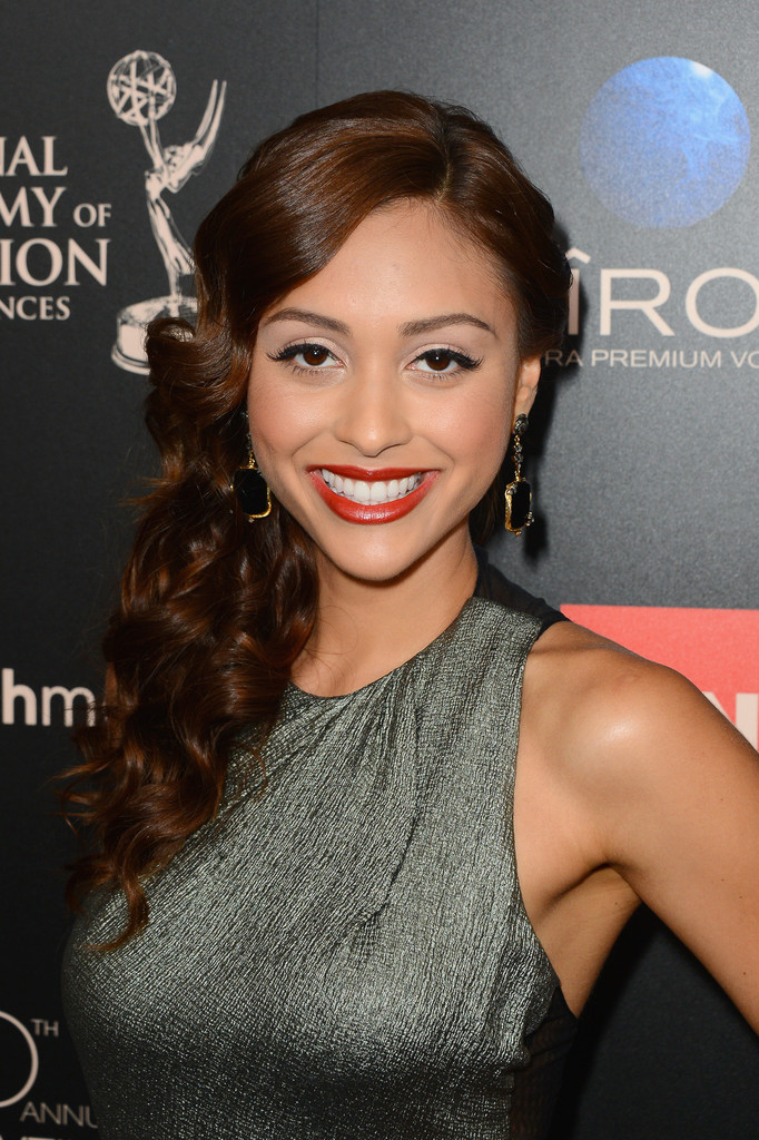 Picture of Lindsey Morgan