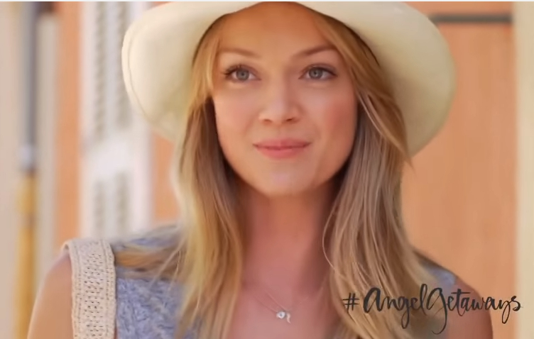 Lindsay Ellingson