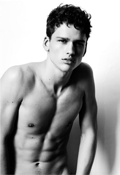 Picture of Simon Nessman