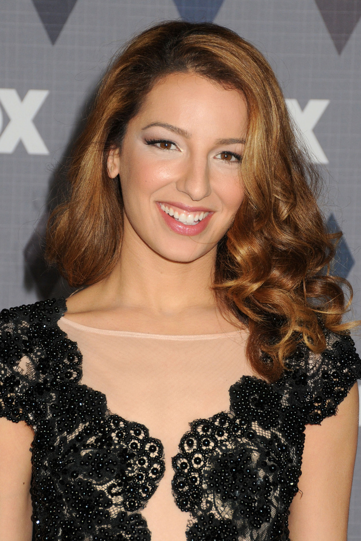 Vanessa Lengies image