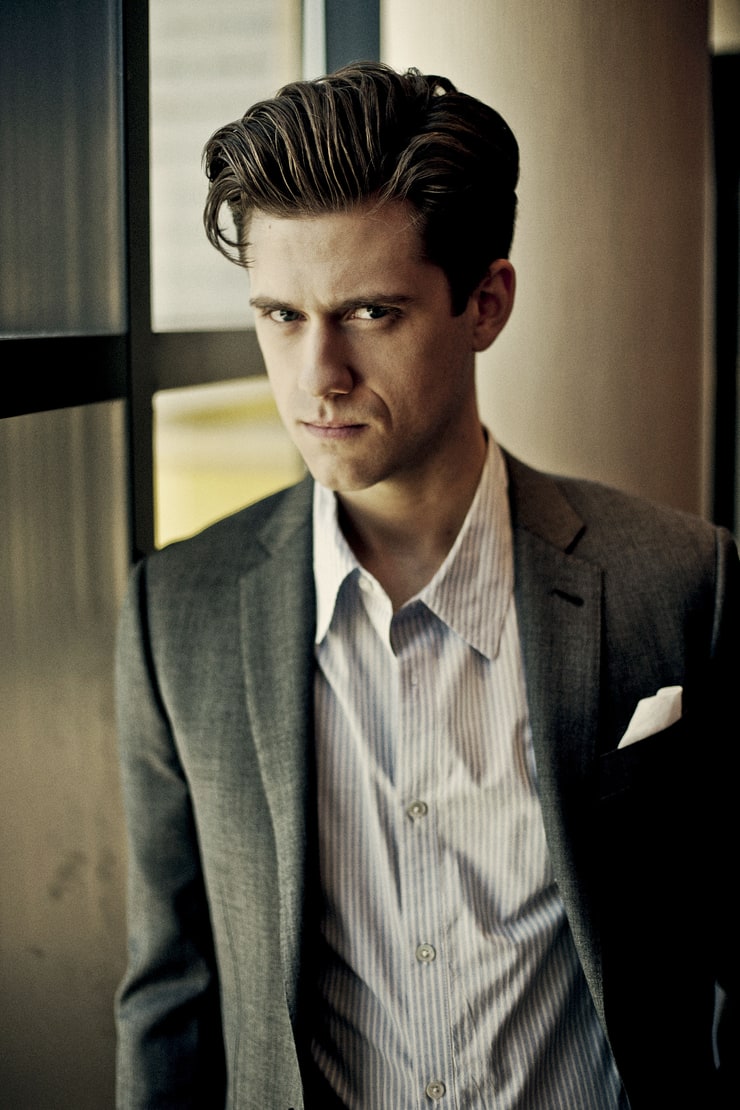 Aaron Tveit image