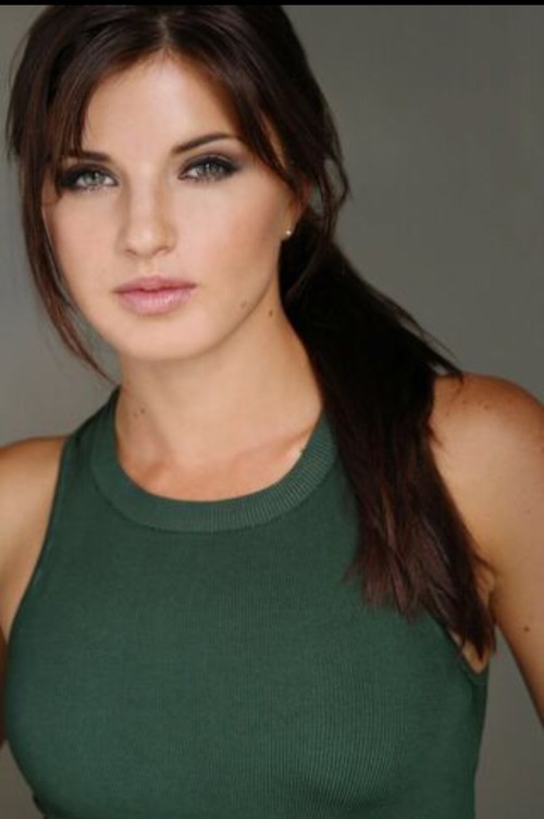 Rachele Brooke Smith in glee