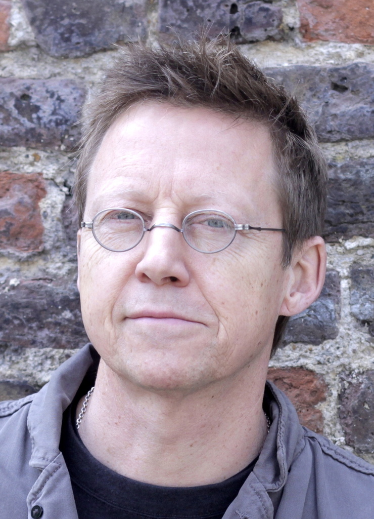 Simon Mayo picture