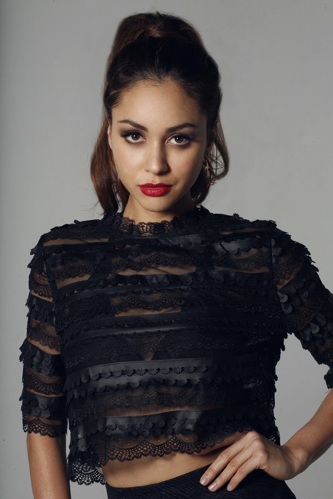 Lindsey Morgan red queen