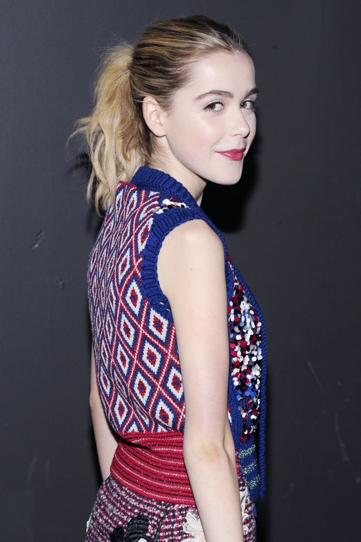 Next photo of Kiernan Shipka