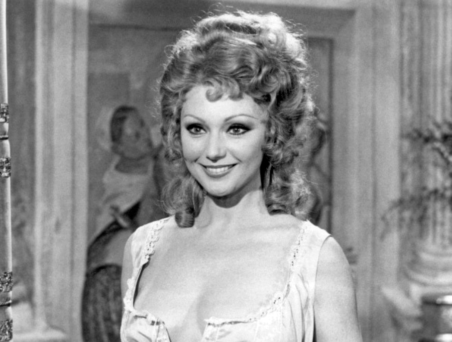 Sylva Koscina