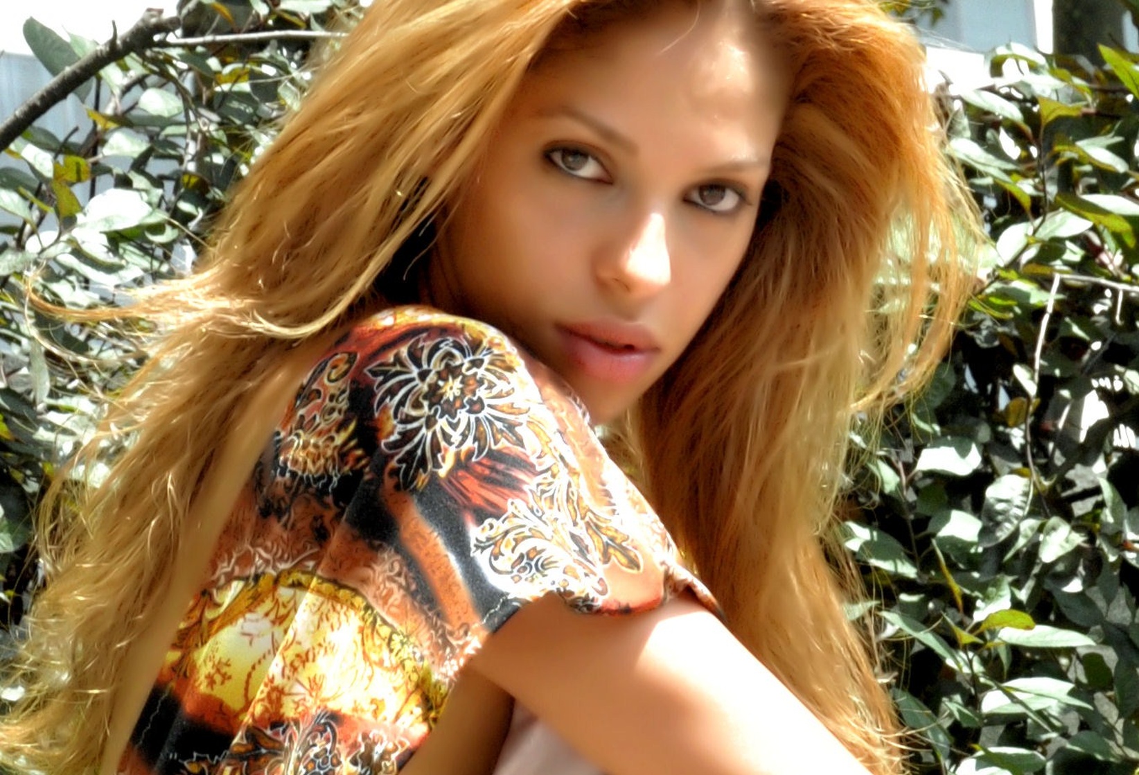 Mariel Leon image