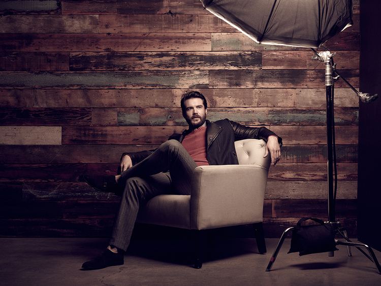 Charlie Weber