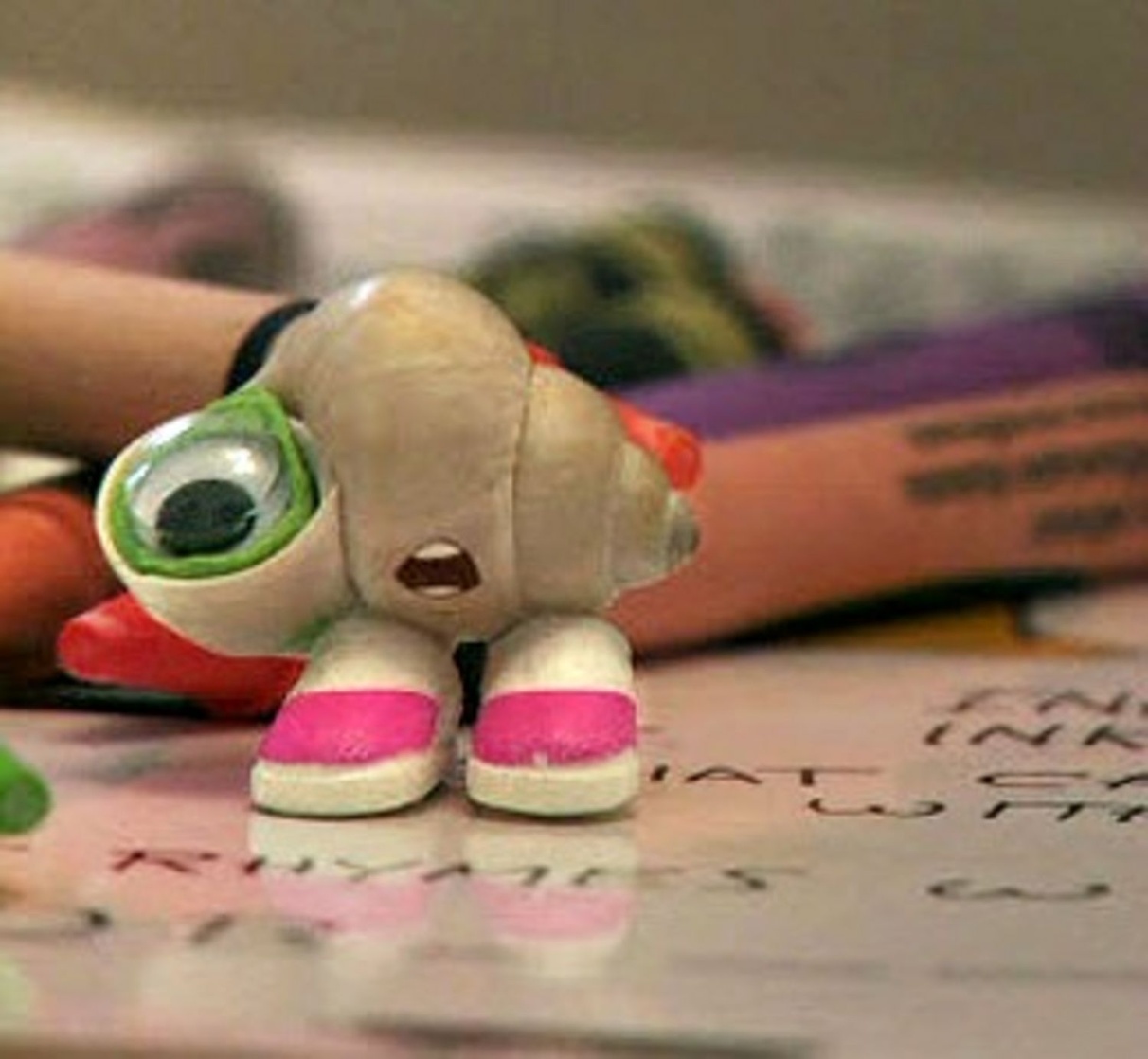 Marcel the Shell with Shoes On