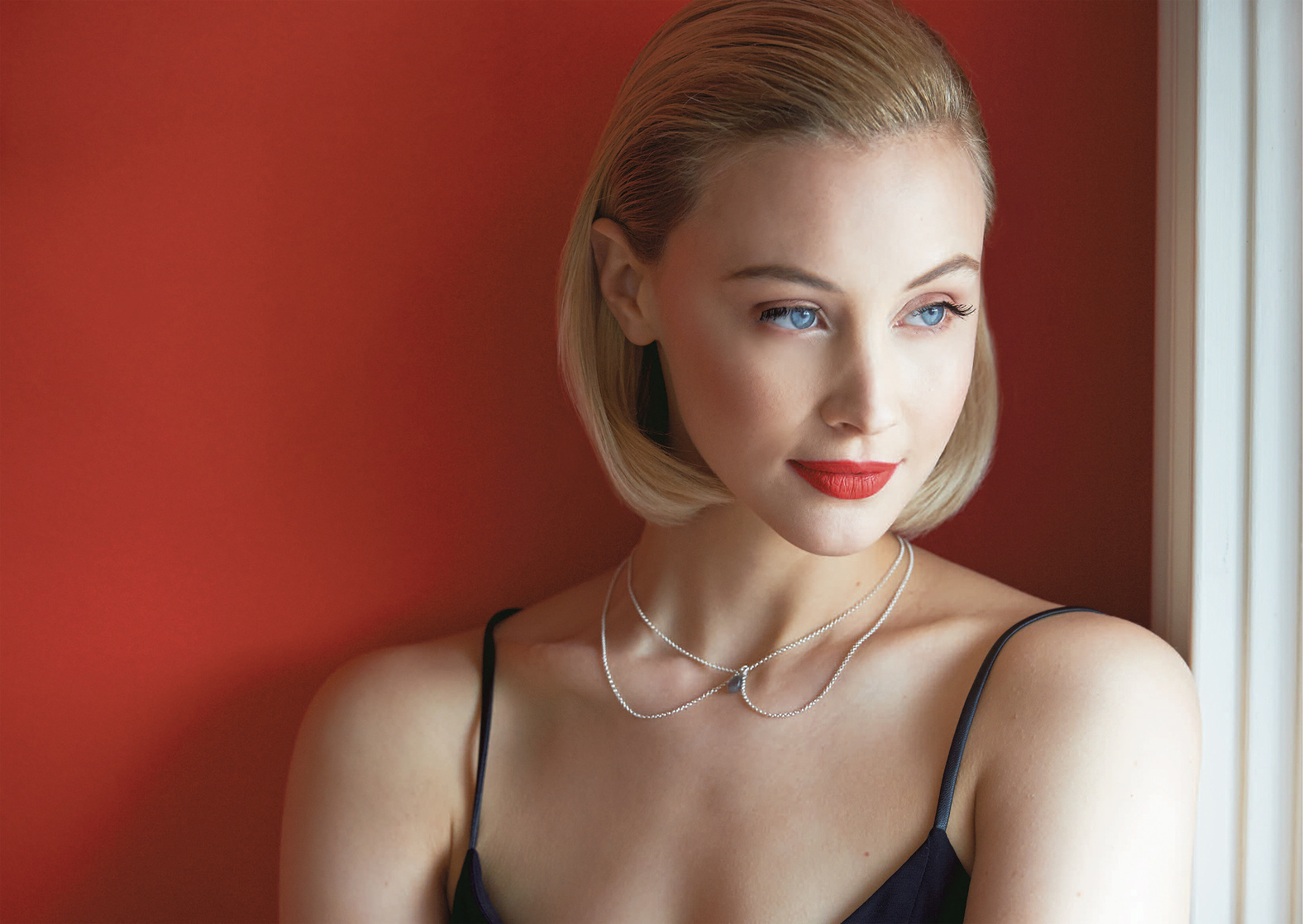 Sarah Gadon Sarah Gadon