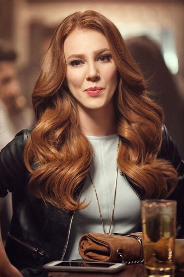 Picture of Elçin Sangu